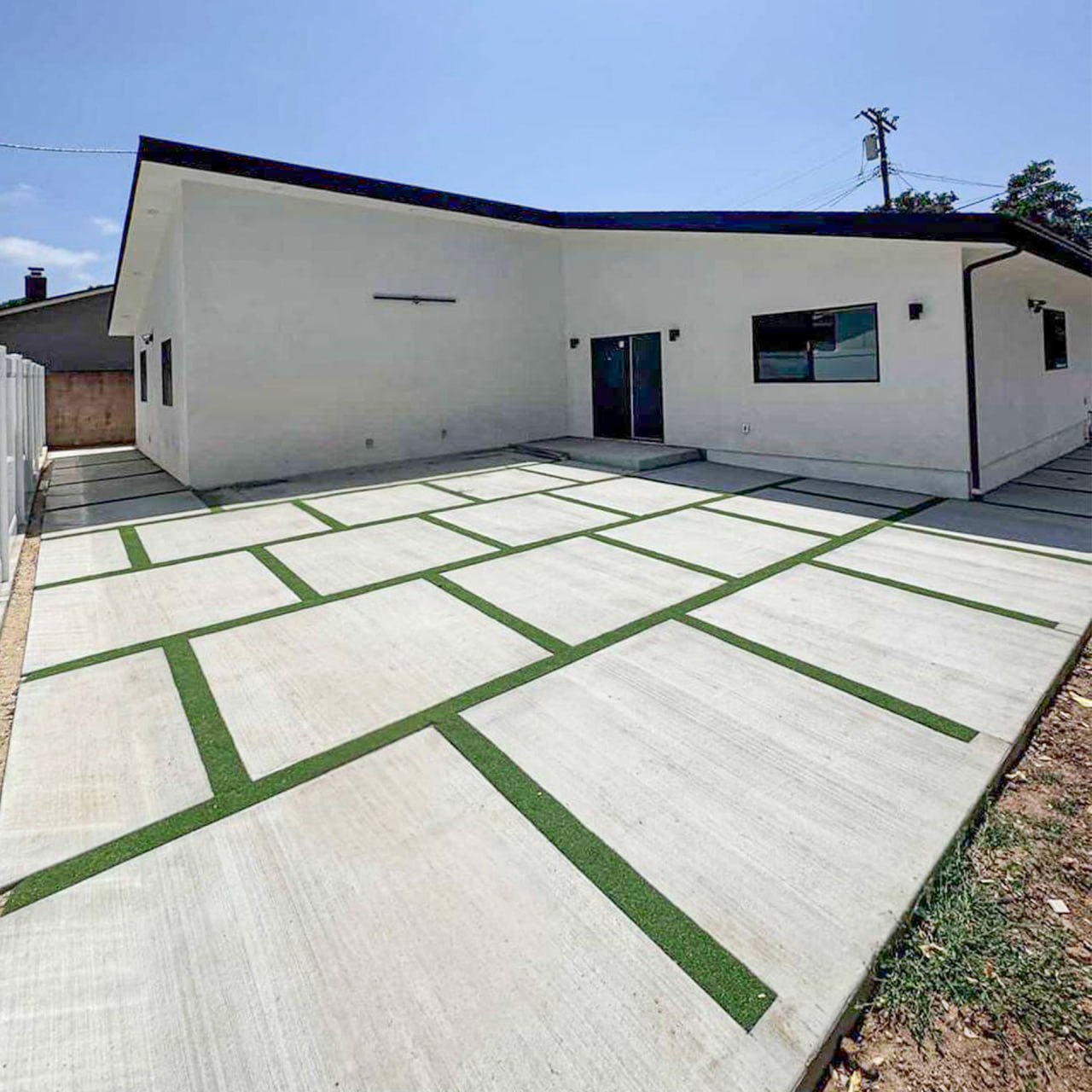 Urbane Design-Twin Sunland project