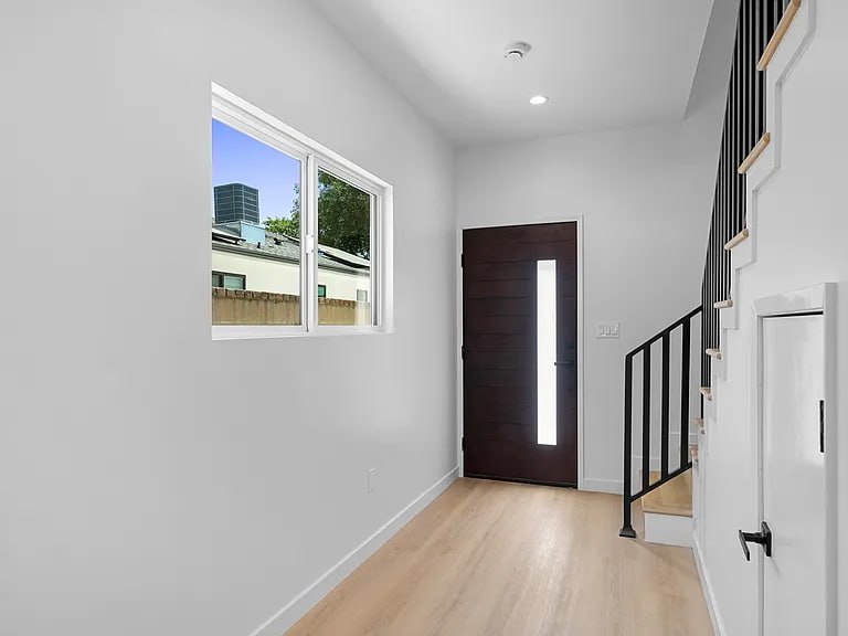 Urbane Design -Bright Inside Project