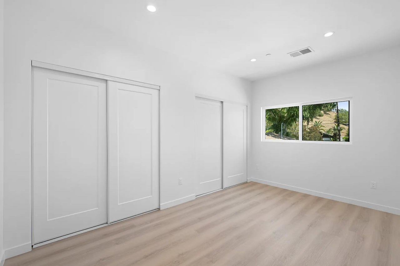 Urbane Design -Bright Inside Project