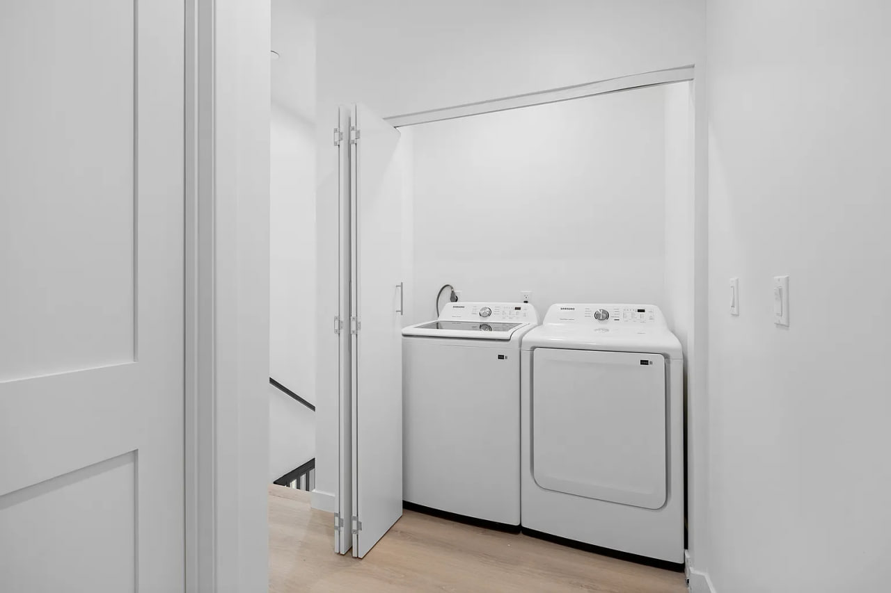 Urbane Design -Bright Inside Project