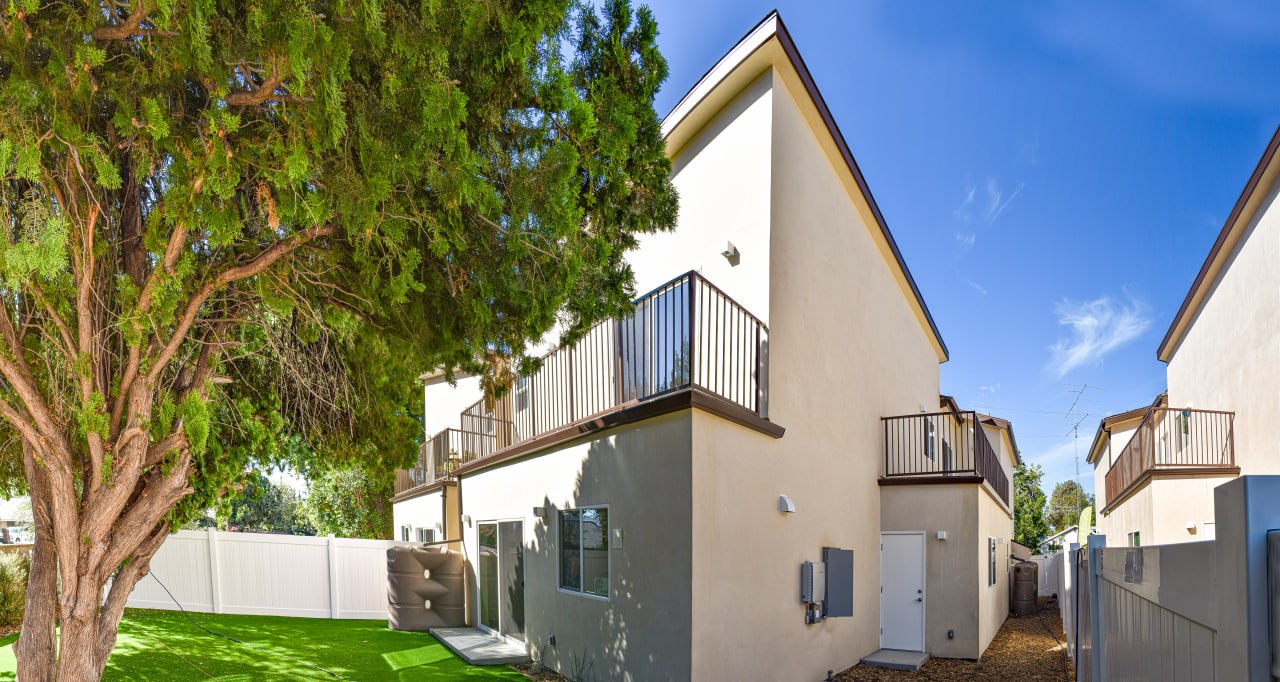 Urbane Design -One to Four Project