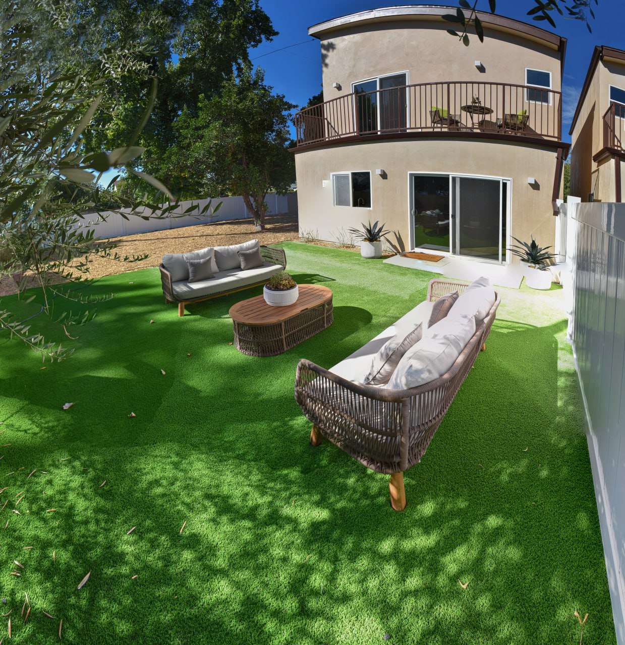 Urbane Design -One to Four Project