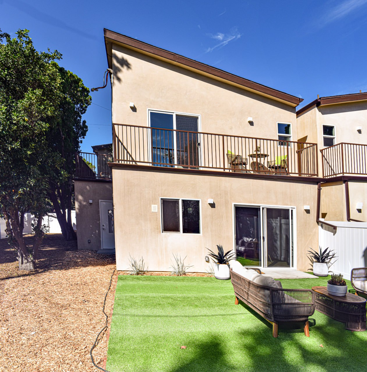 Urbane Design -One to Four Project