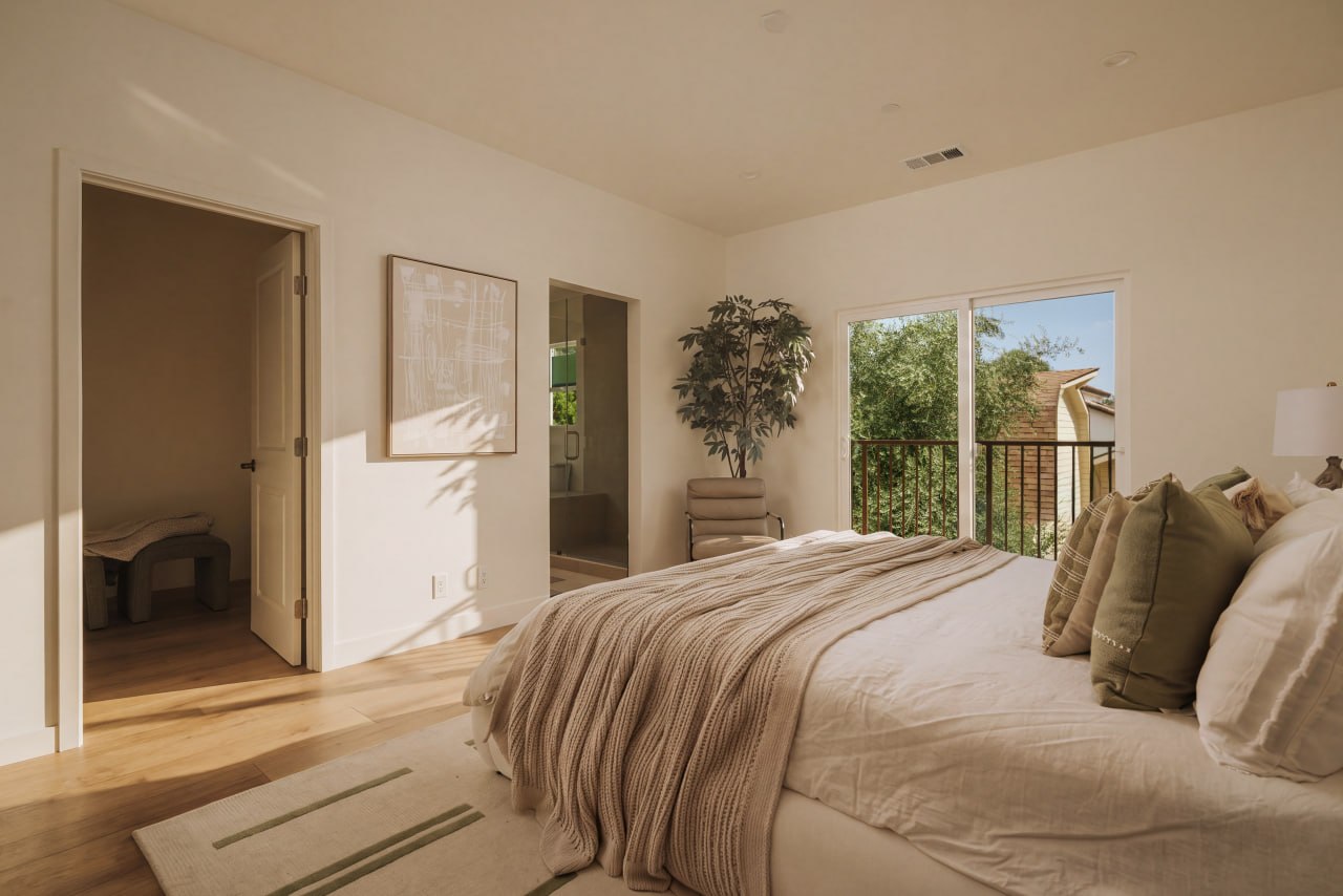 Urbane Design -One to Four Project